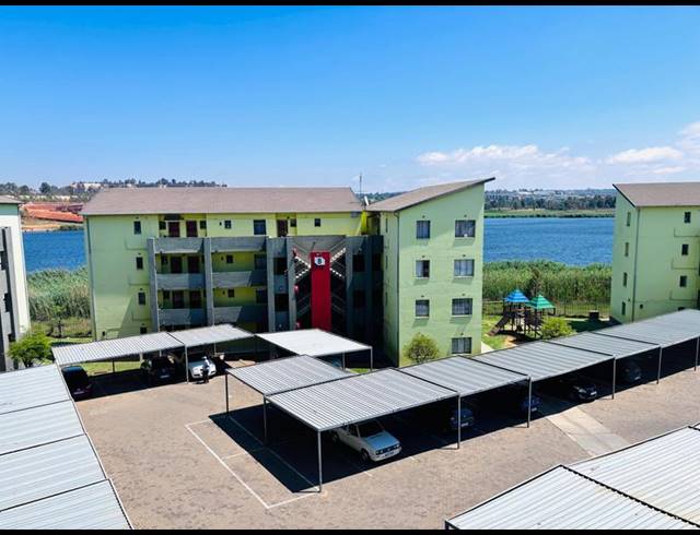 2 BEDROOM APARTMENT FOR SALE IN FLEURHOF